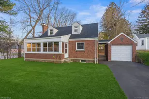 37 Thorpe Ave, Meriden, CT 06450 - Photo 7