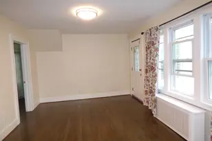 1387 Norman St, Bridgeport, CT 06604 - Photo 5