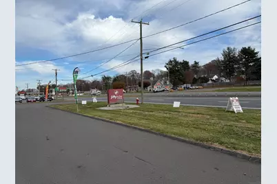 1761 Berlin Turnpike, Wethersfield, CT 06109 - Photo 5