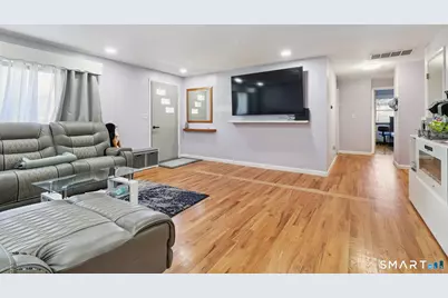 72 Hilltop Road, Naugatuck, CT 06770 - Photo 7