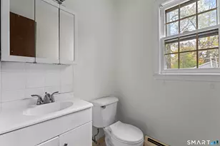 60 Florence St, Manchester, CT 06040 - Photo 17