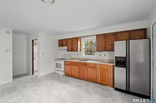 60 Florence St, Manchester, CT 06040 - Photo 15