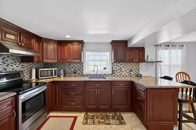 110 Fenwick Street, West Haven, CT 06516 - Photo 15