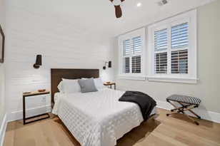 22 W Main St, Groton, CT 06355 - Photo 31