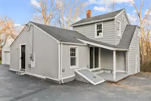 76 Kane St, Southington, CT 06489 - Photo 1