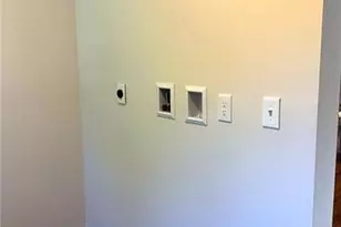 19 Madison St, New Britain, CT 06051 - Photo 13