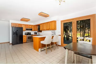 8 Phoebee Lane, Brookfield, CT 06804 - Photo 15