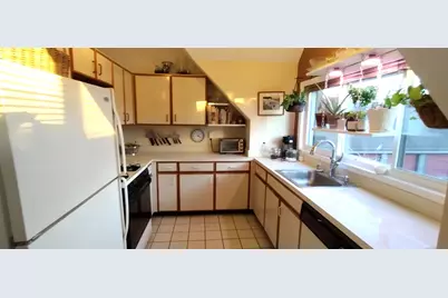 69 Montoya Drive #69, Branford, CT 06405 - Photo 3