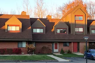 69 Montoya Dr, Branford, CT 06405 - Photo 7