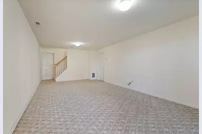 57 Elizabeth Circle #57, Newtown, CT 06482 - Photo 15