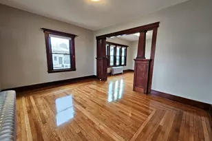 581 Center St, Wallingford, CT 06492 - Photo 9