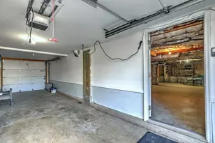 16 Catherine St, East Haven, CT 06512 - Photo 35