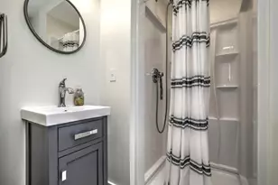 16 Catherine St, East Haven, CT 06512 - Photo 31