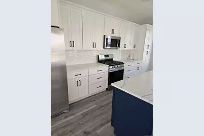 281 Pequot Avenue #2, New London, CT 06320 - Photo 17