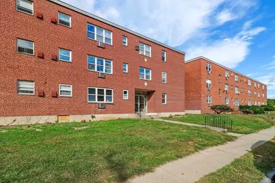 24 Merrill Street #APT C1, Hartford, CT 06106 - Photo 1