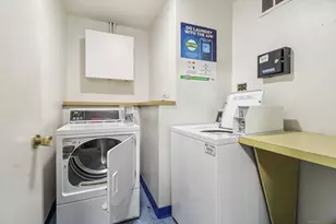 24 Merrill St, Hartford, CT 06106 - Photo 11