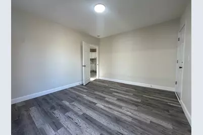 85 Twiss Street, Meriden, CT 06450 - Photo 13