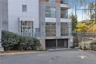 33 N Water St, Norwalk, CT 06854 - Photo 27