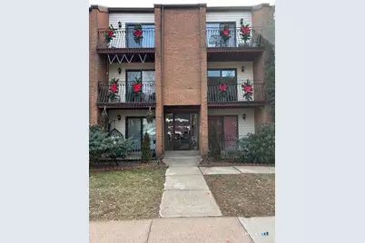 77 Mountford Street, Hartford, CT 06114 - Photo 3