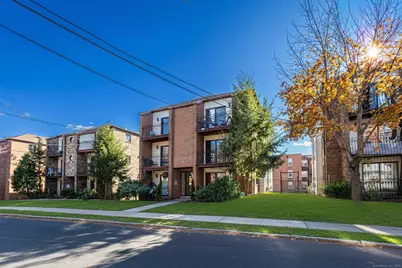 77 Mountford Street, Hartford, CT 06114 - Photo 5