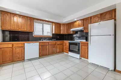 77 Mountford Street, Hartford, CT 06114 - Photo 27