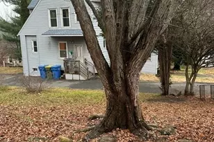 24 Maynard Ave, Waterbury, CT 06708 - Photo 5