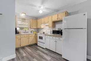 48 Athol St, Killingly, CT 06239 - Photo 9