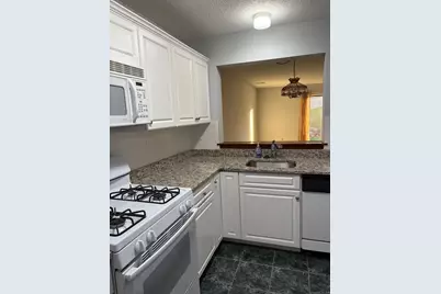 60 Coleman Street #B15, East Haven, CT 06512 - Photo 3