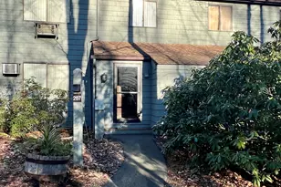 207 Ledge Dr, Torrington, CT 06790 - Photo 1