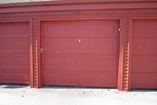 298 Hollister Way W, Glastonbury, CT 06033 - Photo 13