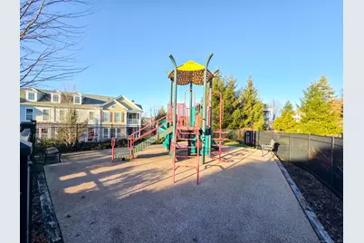 1 Rivington Way #201, Danbury, CT 06810 - Photo 17