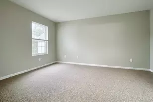 68 W Main St, Milford, CT 06460 - Photo 9