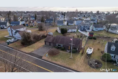 559 Oak Bluff Avenue, Stratford, CT 06615 - Photo 3