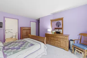 25 Hamden Hills Dr, Hamden, CT 06518 - Photo 7