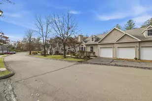 25 Hamden Hills Dr, Hamden, CT 06518 - Photo 25