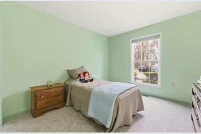 25 Hamden Hills Drive #69, Hamden, CT 06518 - Photo 11