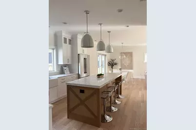 137 Millard Street, Fairfield, CT 06824 - Photo 3