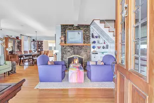 12 Norwood Ave, Milford, CT 06460 - Photo 5