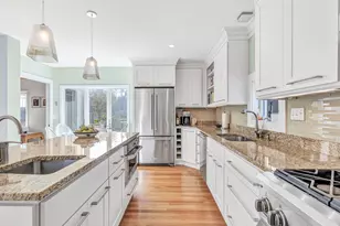 12 Norwood Ave, Milford, CT 06460 - Photo 15