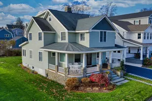 12 Norwood Ave, Milford, CT 06460 - Photo 3