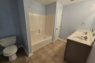 136 Meridian St, Groton, CT 06340 - Photo 13