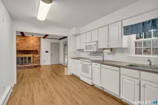 40 Deerfield Dr, Guilford, CT 06437 - Photo 15