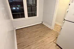 42 Redding St, Hartford, CT 06114 - Photo 9