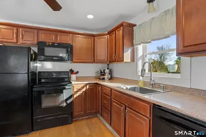 32 Valley View Road, Monroe, CT 06468 - Photo 7