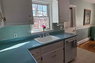 64 Woodrow Ave, Norwich, CT 06360 - Photo 3