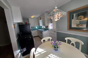 64 Woodrow Ave, Norwich, CT 06360 - Photo 11