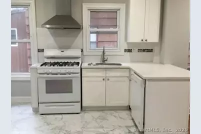 368 Lenox Avenue, Bridgeport, CT 06605 - Photo 5