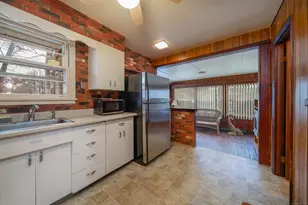 4 Sorrento Ave, East Haven, CT 06512 - Photo 15