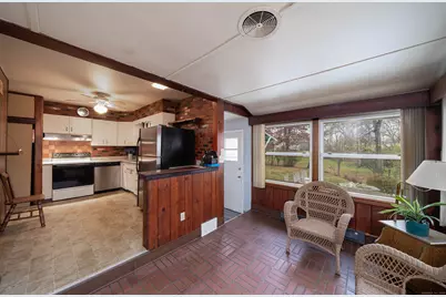 4 Sorrento Avenue, East Haven, CT 06512 - Photo 21