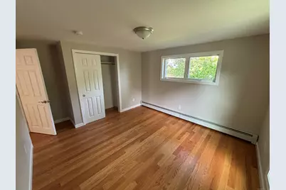 19 Steele Road, Bristol, CT 06010 - Photo 5